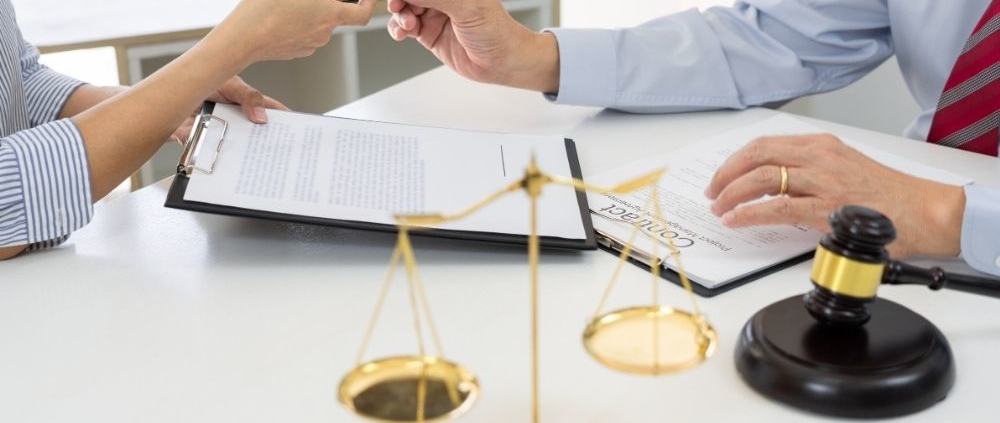 Signs You Need a New Attorney